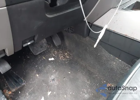 2015 Ford Expedition Xlt z USA, uszkodzony, nr VIN 1FMJU1HTXFEF39827